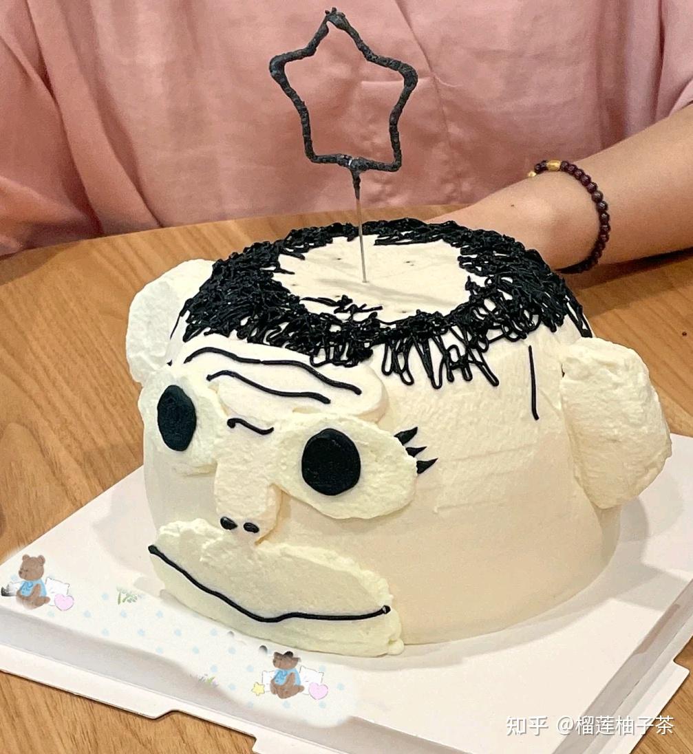 甚至生日的时候还收到这样的蛋糕!