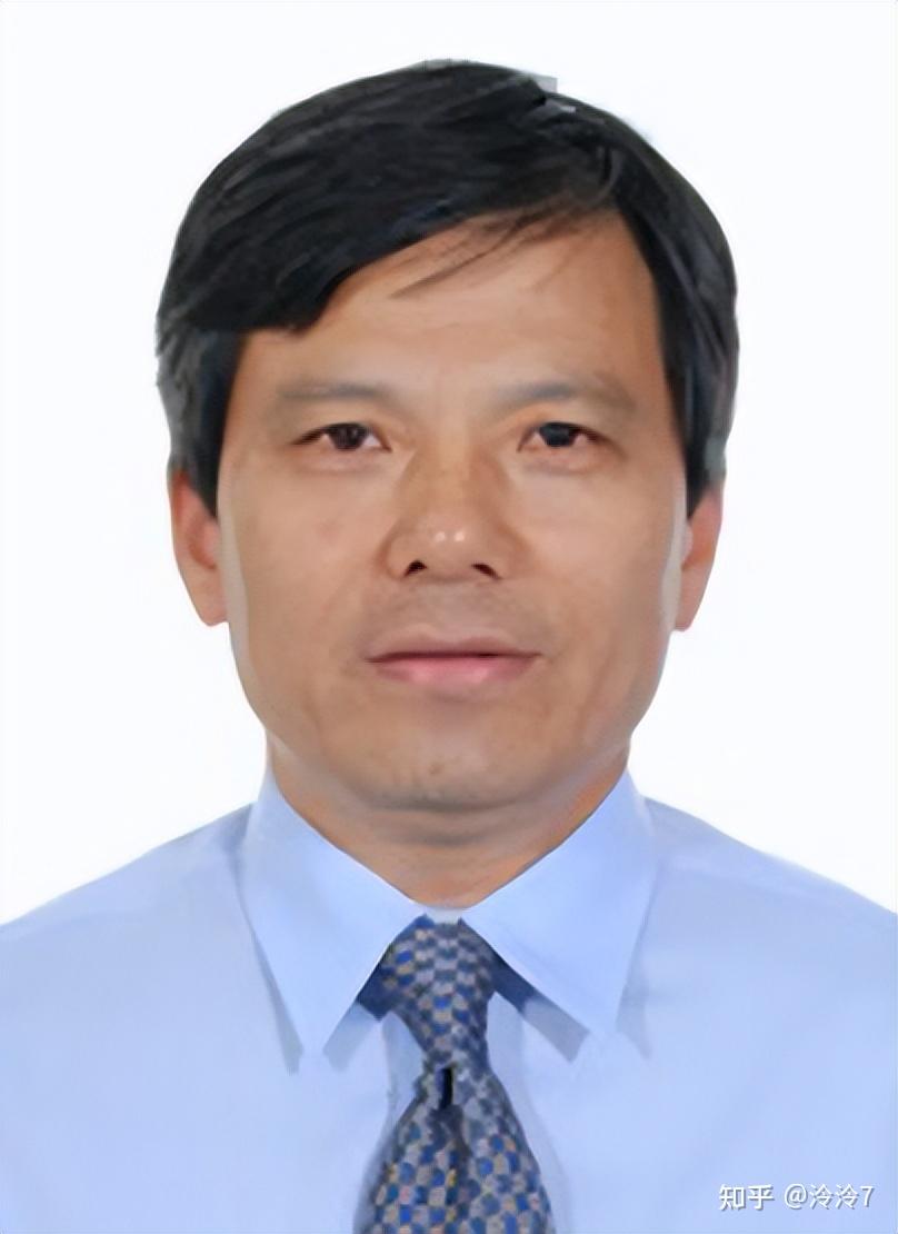 陈纯,1955年12月11日出生于浙江省象山县,计算机应用专家,中国工程院