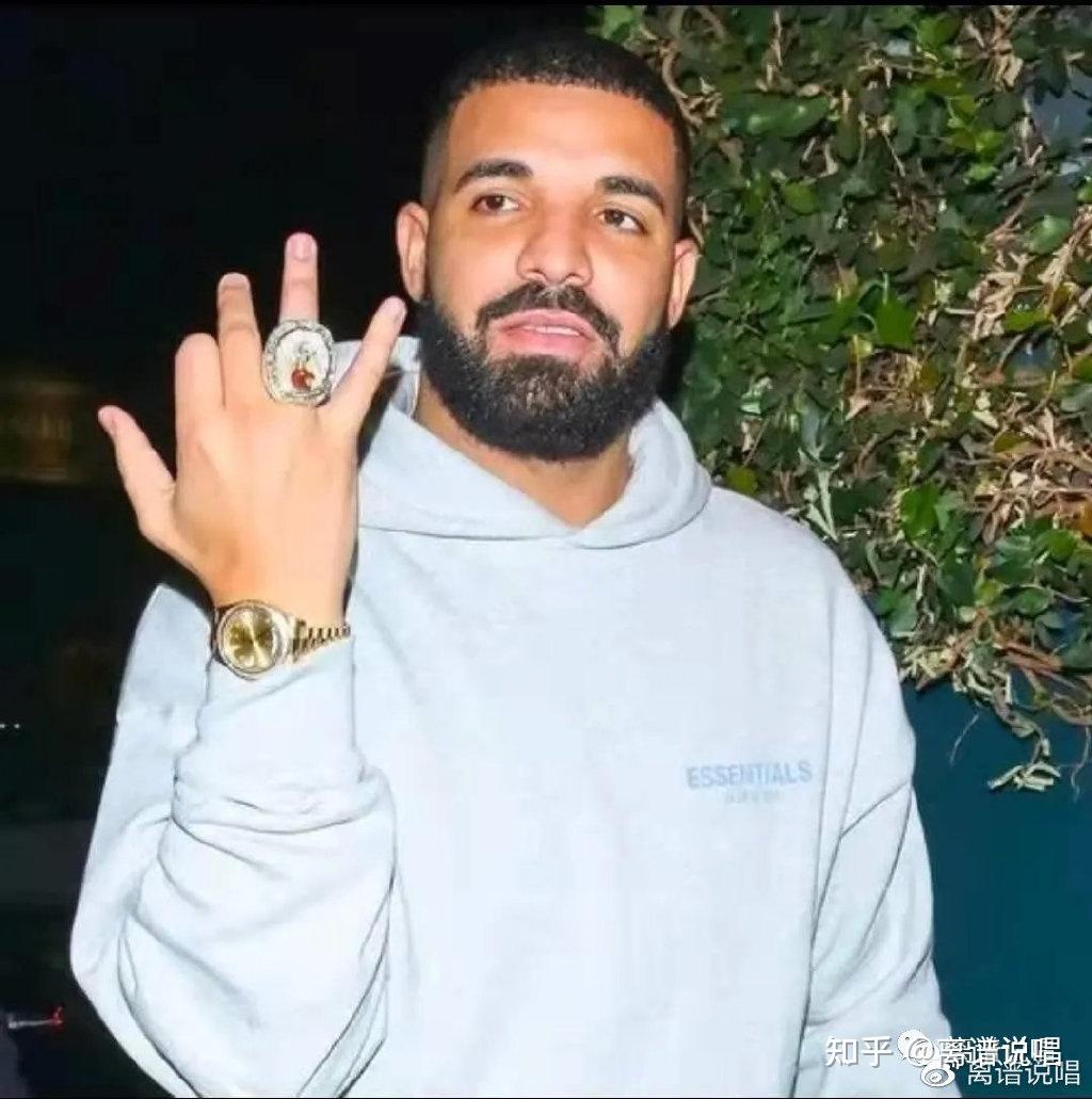 xxxtentacion24岁生日快乐天才在左疯子在右