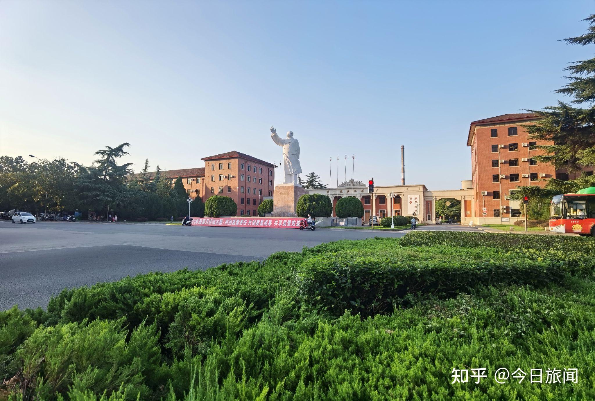 中国一拖集团有限公司,洛阳人称东方红拖拉机厂,是国家一五时期156