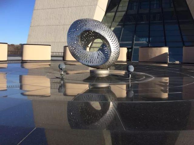 为何做没有价值的科学费米国家加速器实验室50周年