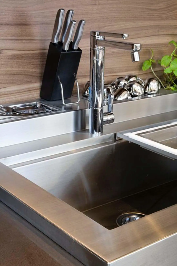 高能预警 厨房台面 橱柜只多cm 收纳好用得哭了 日本主妇也佩服 知乎