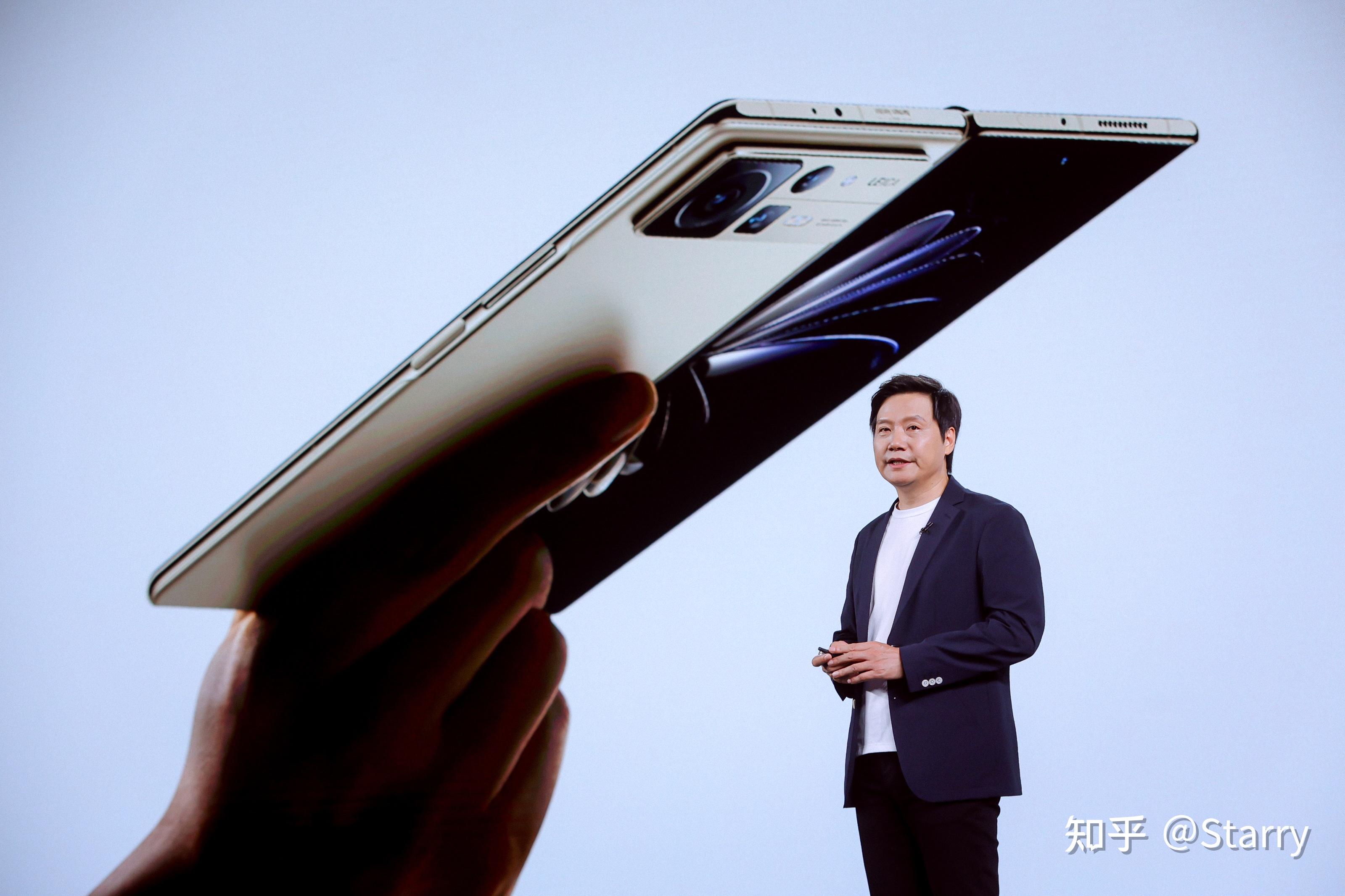 如何评价 2022 年 8 月 11 日发布的 mix fold2?有哪些亮点和不足?