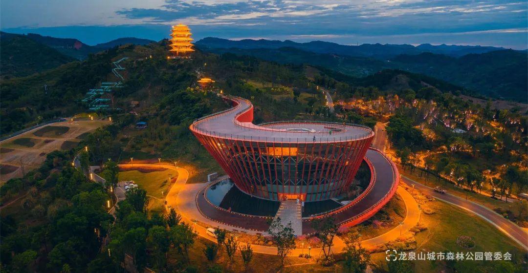 景台景区丨成都日报还有热门打卡地"城市之眼"丹景台景区位于成都高新