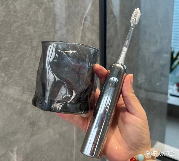 电动牙刷红榜合集哪款电动牙刷才能算的上牙刷界的天花板自费分享亲身
