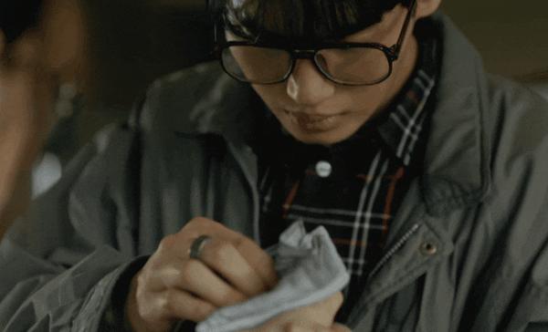 泰国高分恐怖神剧《咒中人》真敢拍!