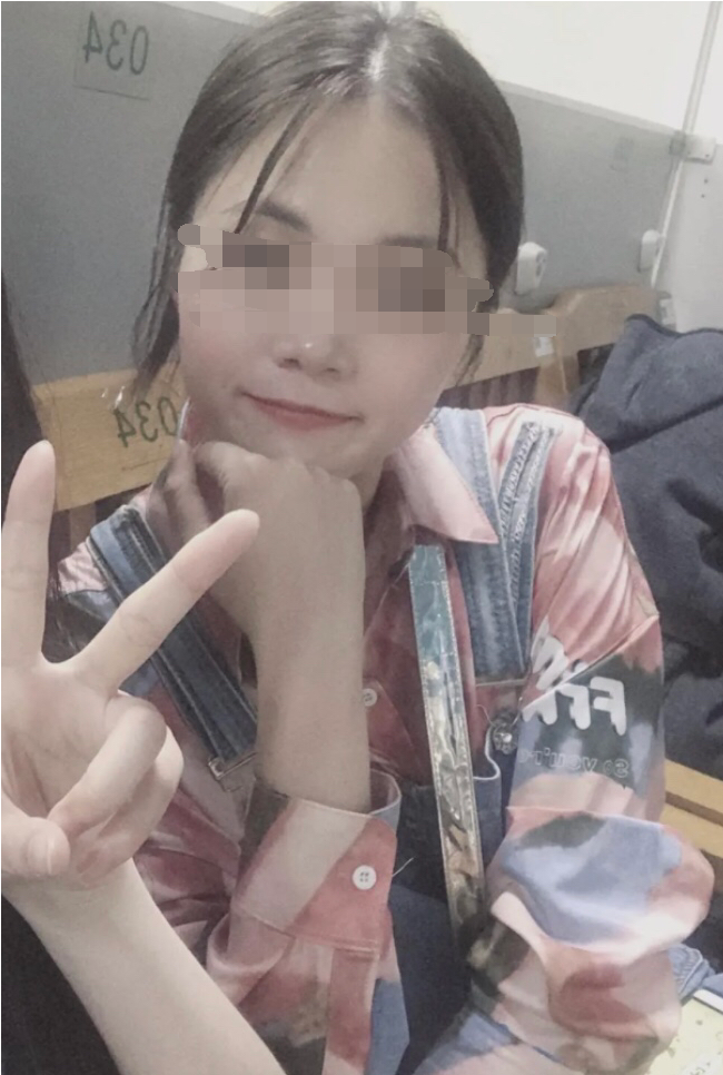 曾经那个爱笑的黄蒙蒙(化名)走了,她的多名好友仍不相信这是真的.