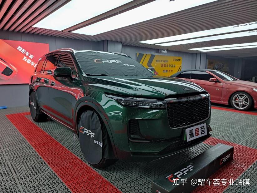 墨绿色理想one全车装贴隐形车衣满满的英伦气息