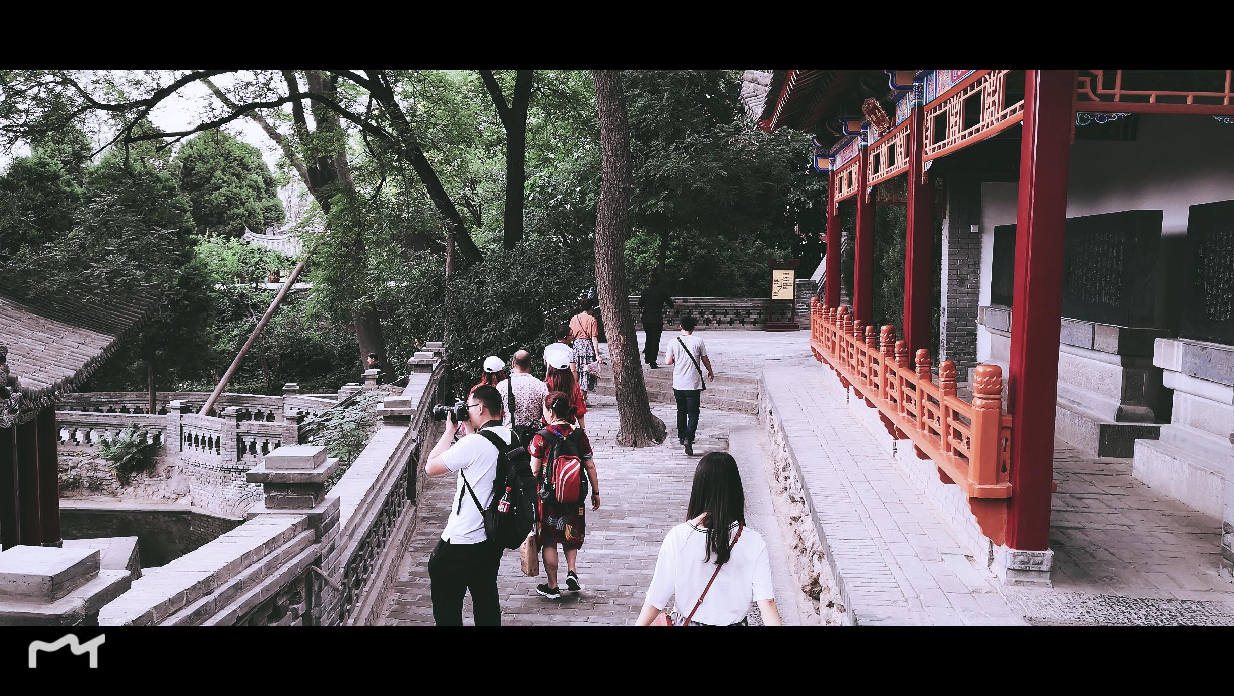 西安旅游攻略大全5天4晚 v2-35c65b14a55608a94d45cdcca99b591b_r.jpg