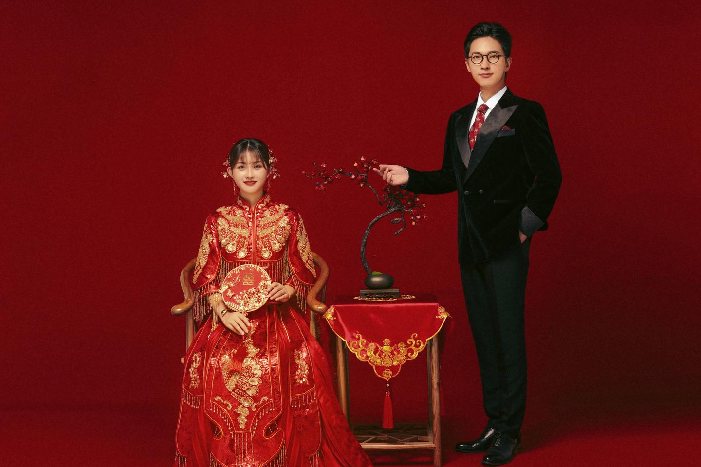 古典中式婚纱照父母都很喜欢哦您会拍吗