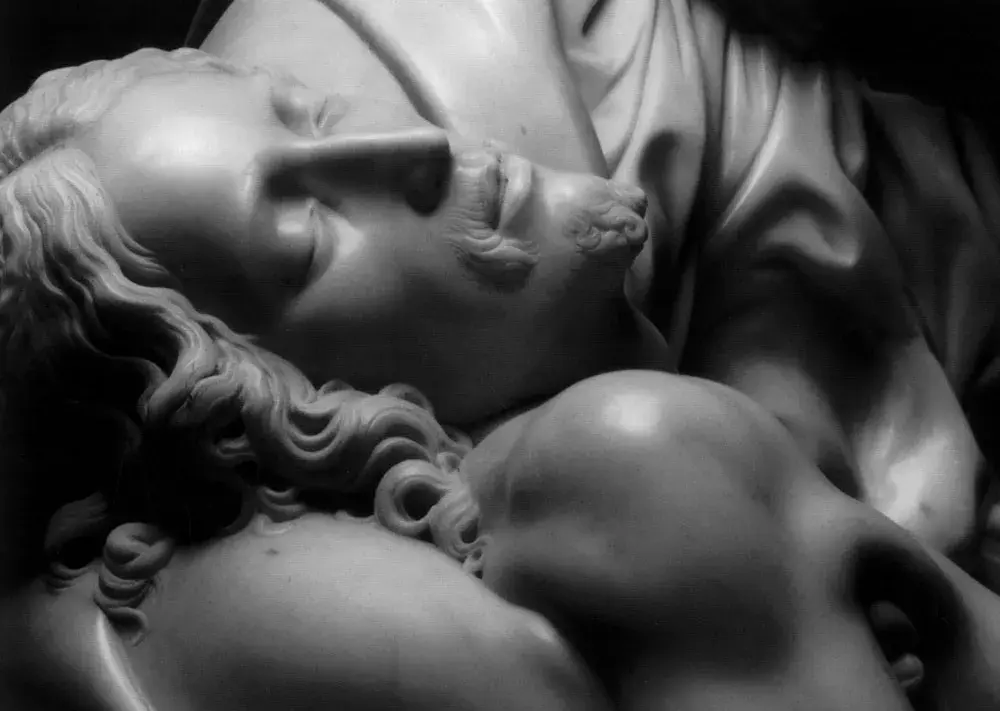 一路向北(一):米开朗基罗的pietà
