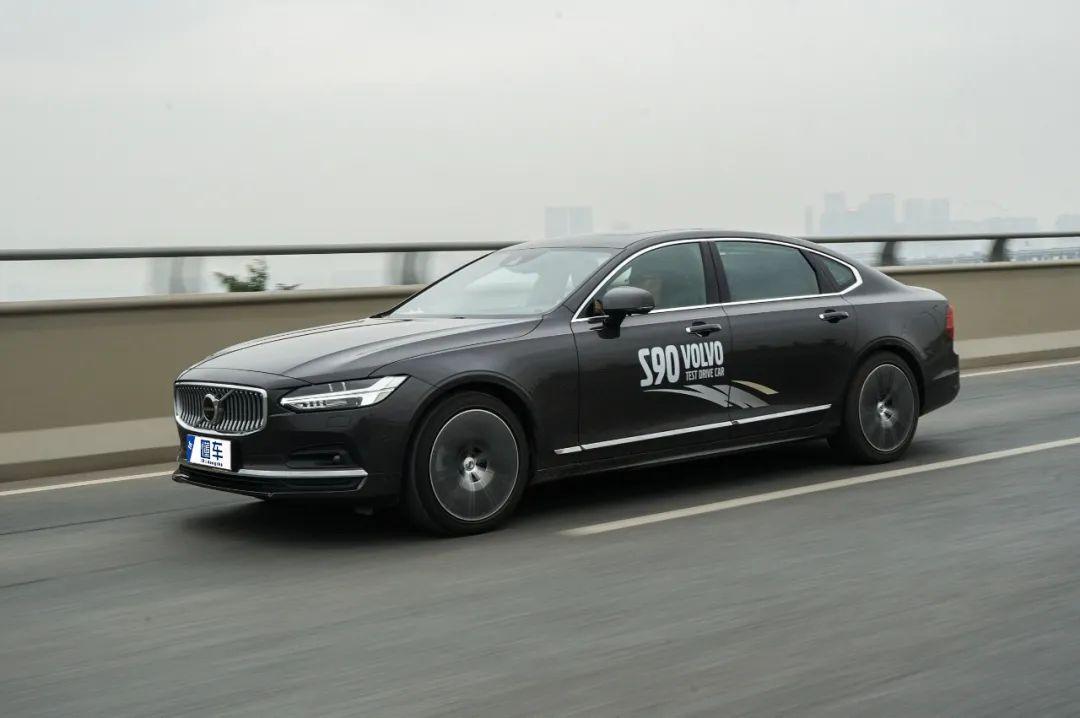 均衡绝非平庸而是面面俱到深度试驾沃尔沃s90
