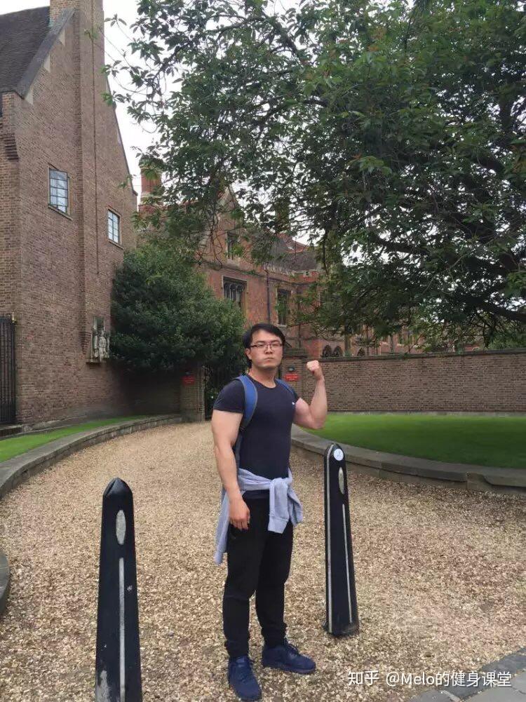 瘦子去健身房锻炼如何增肌?