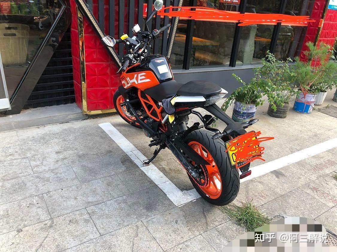 外号“弯道手术刀”的KTM 390 duke到底怎么样 - 知乎