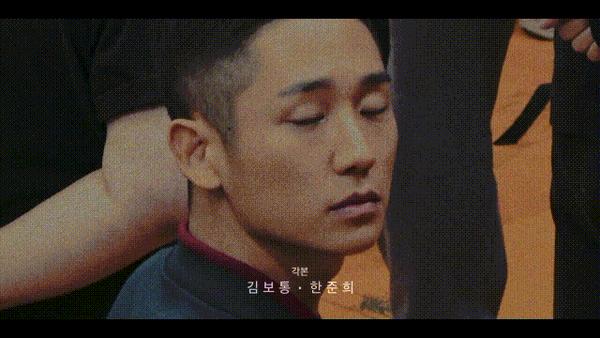 《D.P:逃兵追缉令第二季》豆瓣8.6,这部韩剧也太敢拍了!韩国军队的底裤都被扒光了!