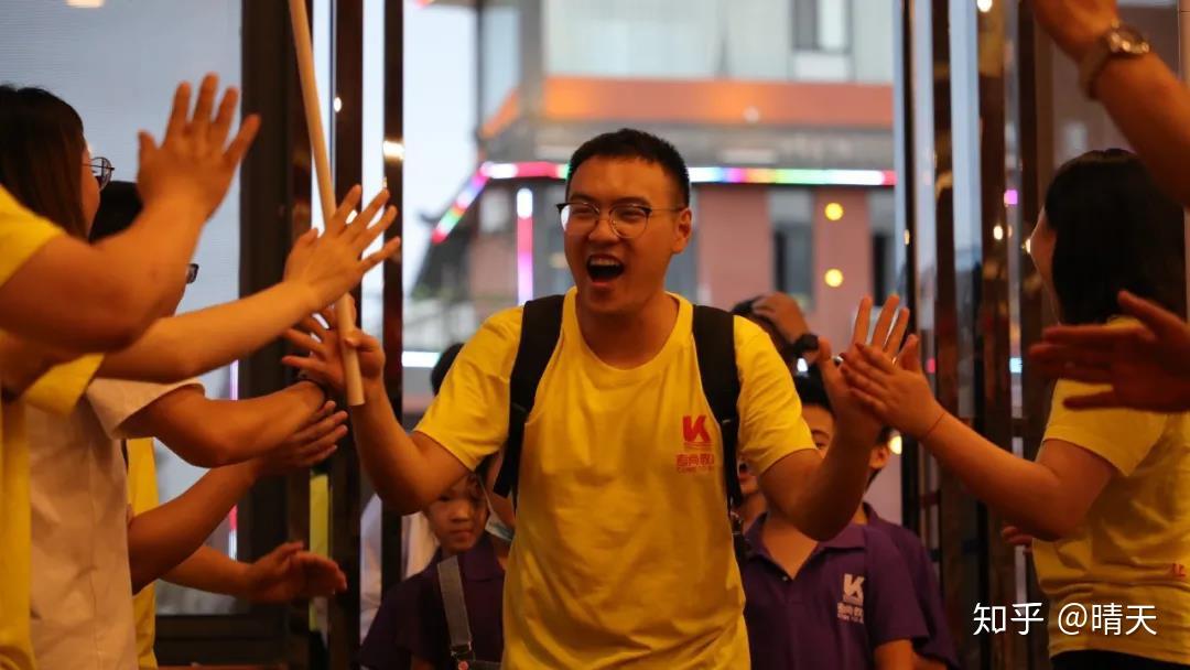 演讲营聚沙成洲奋发超越