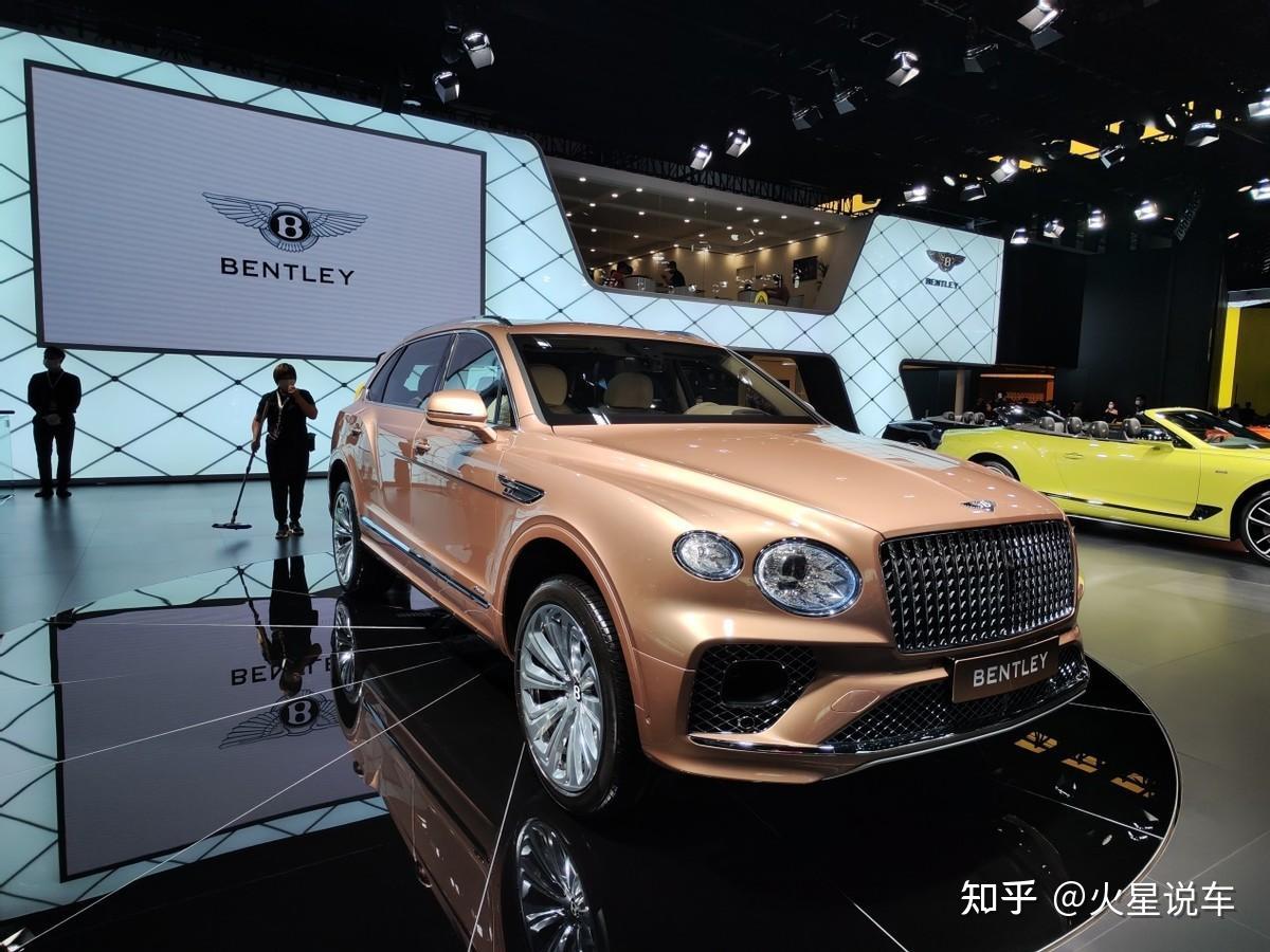 紧贴国人需要，宾利“三大新车”亮相成都车展，买不起看看也好？ - 知乎