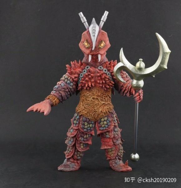 比一代多拿了一个手杖改造贝蒙斯坦 日文:改造ベムスター出场集:29/30