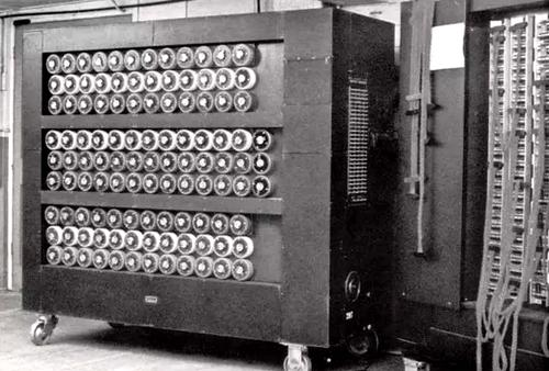 图灵,冯诺依曼谁才配得上计算机之父?