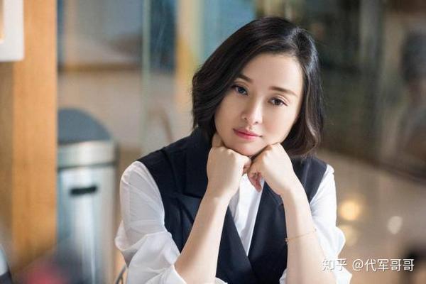 盘点影视剧中最出名的八大富太太,你知道几个?