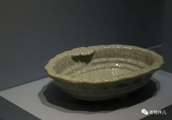 故宫观展】“金丝铁线”哥窑瓷器展（明清仿哥窑篇） - 知乎