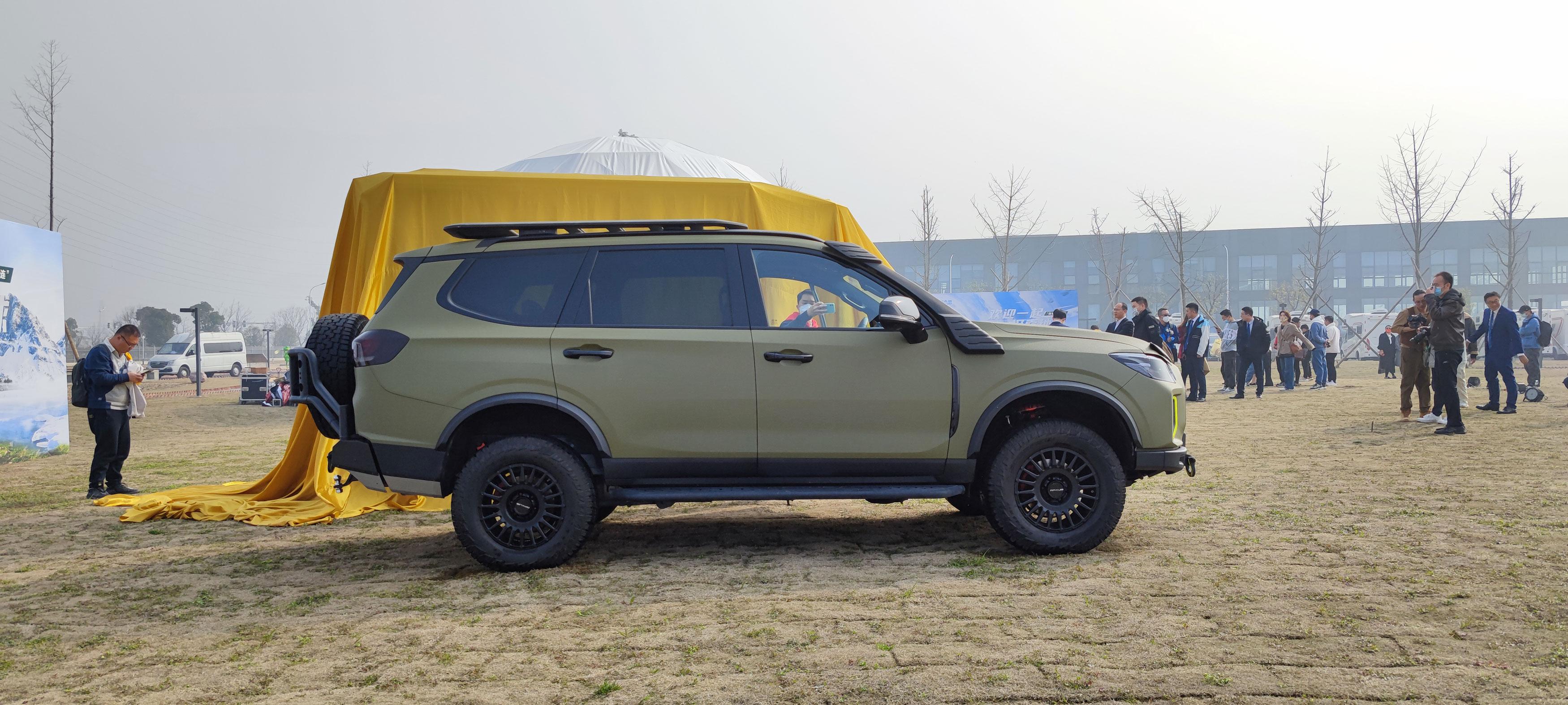 售价3098万元起上汽大通d90pro亚马逊版上市