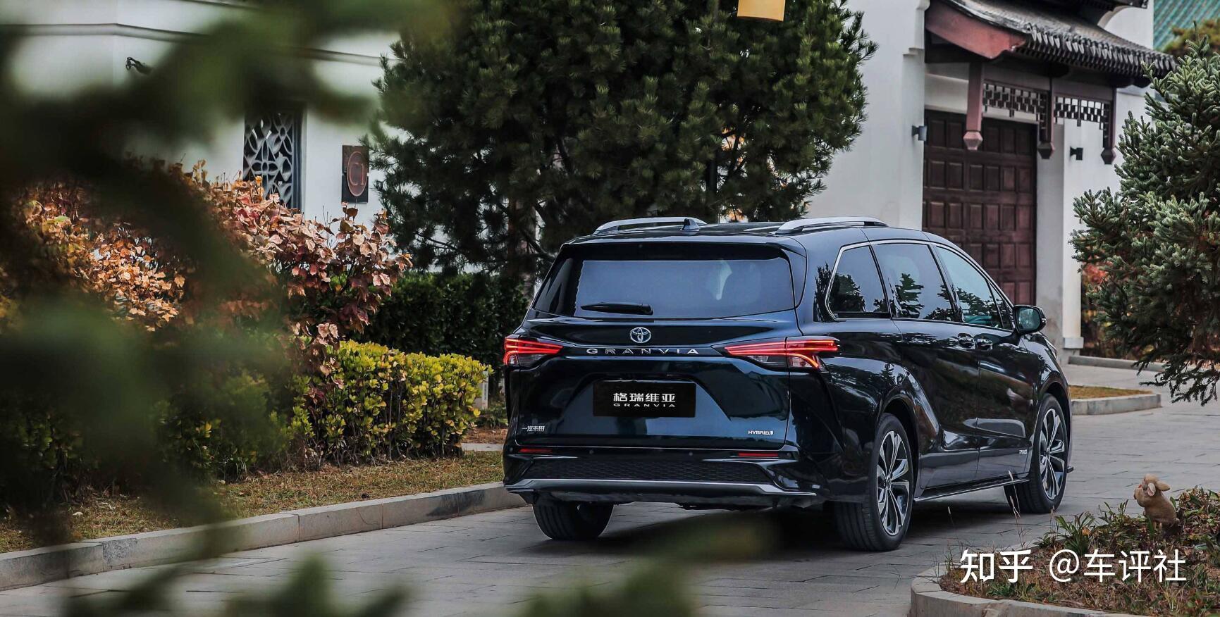 一汽丰田格瑞维亚上市中大型七座mpv自带运动套件