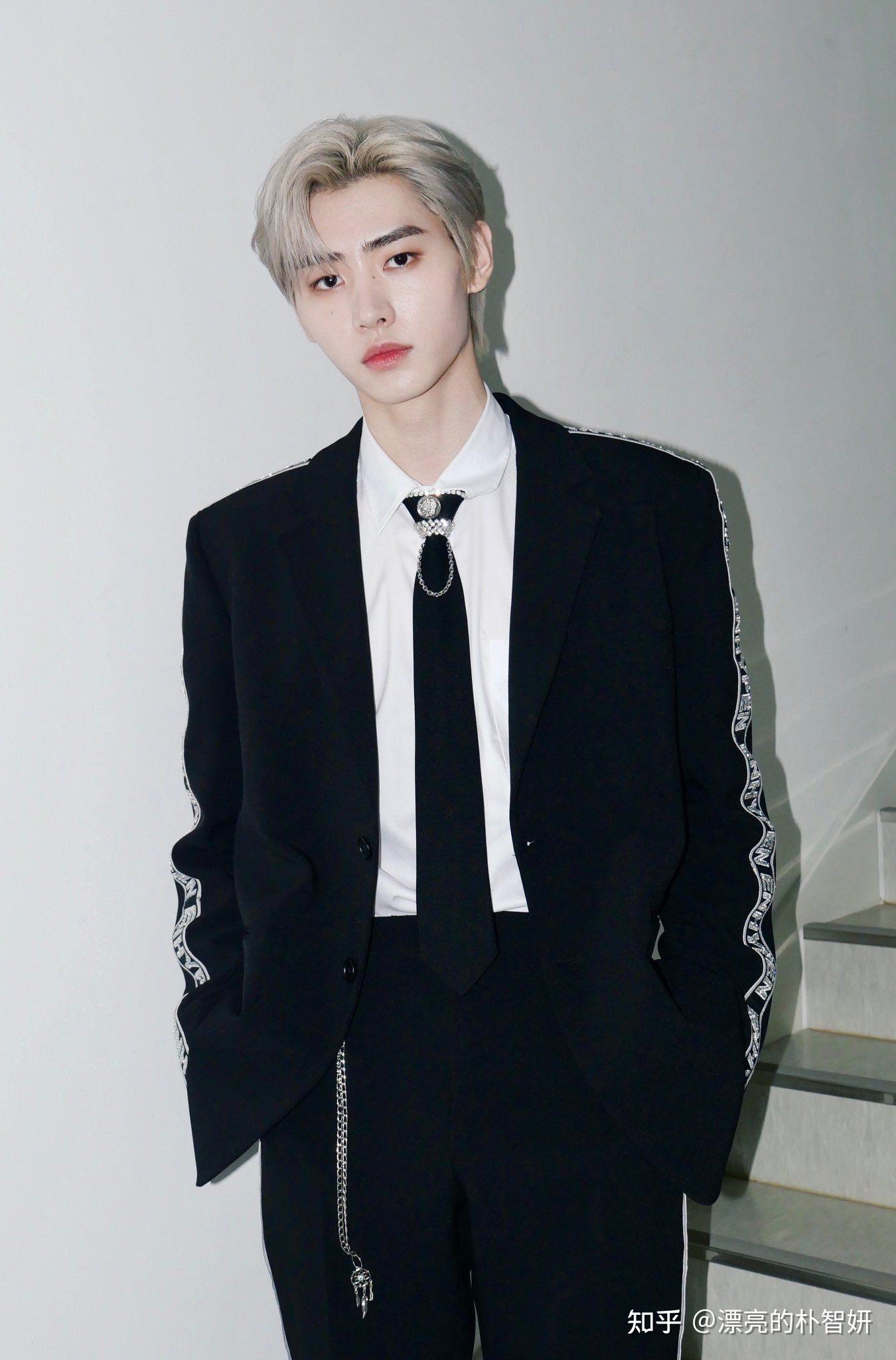 你们认为的五代男团神颜是who