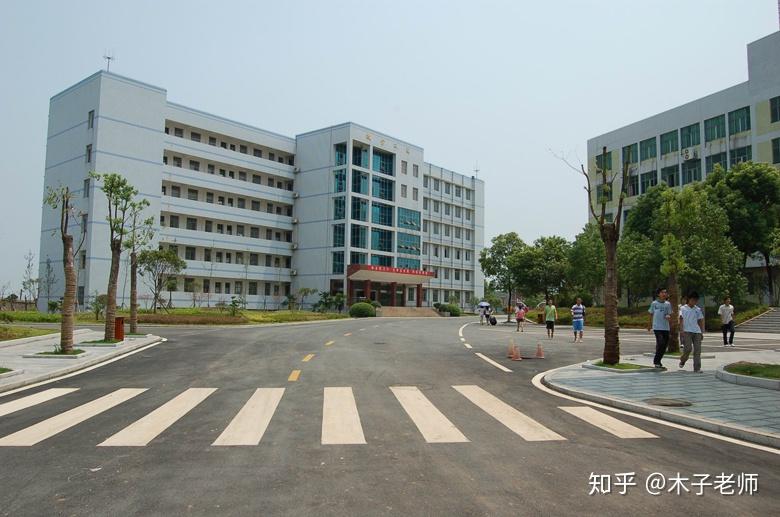 郴州高等专科学校图片