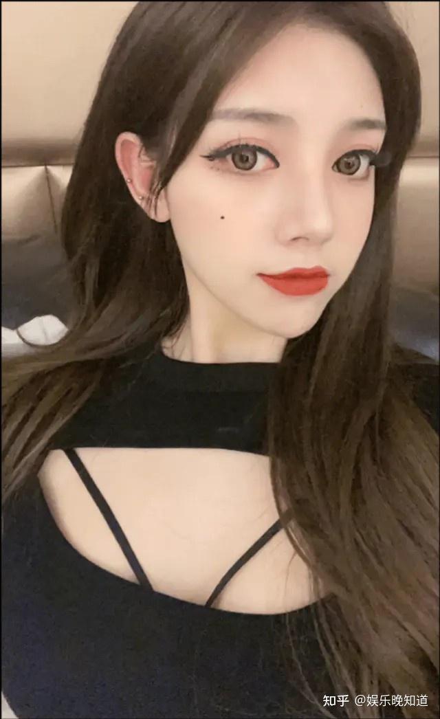 兜儿晒豪宅被扒出与网红一枝梅家一样,网友调侃:天