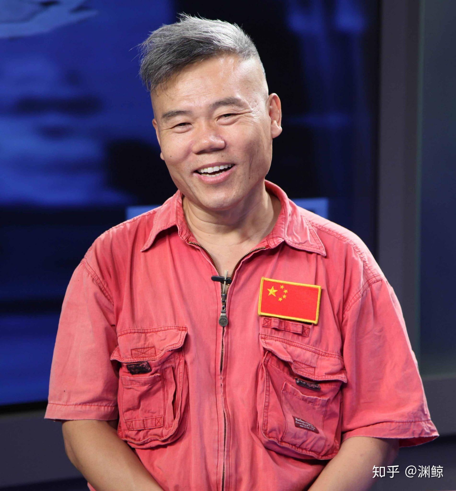 从奇袭白虎团到司马南