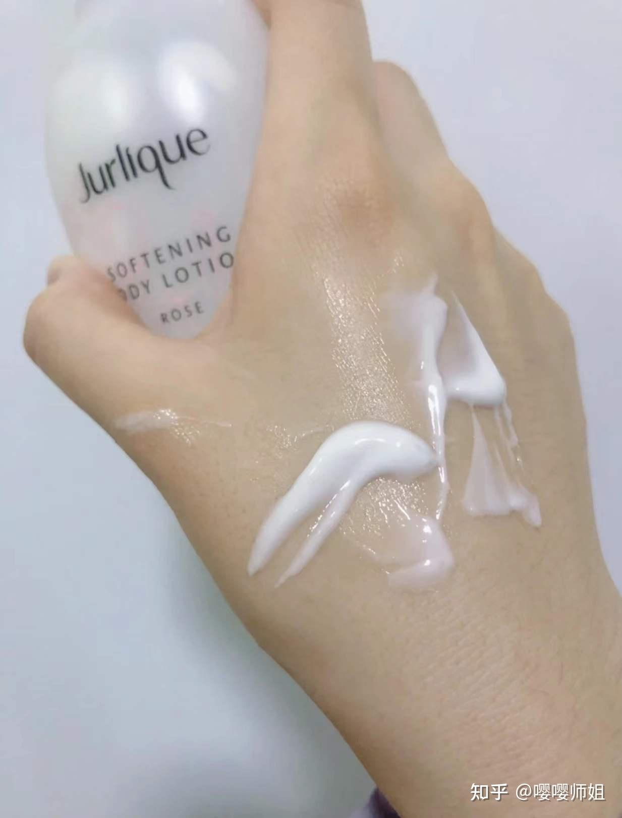 身体乳保湿去鸡皮不粘腻(身体乳保湿去鸡皮不粘腻好吗)