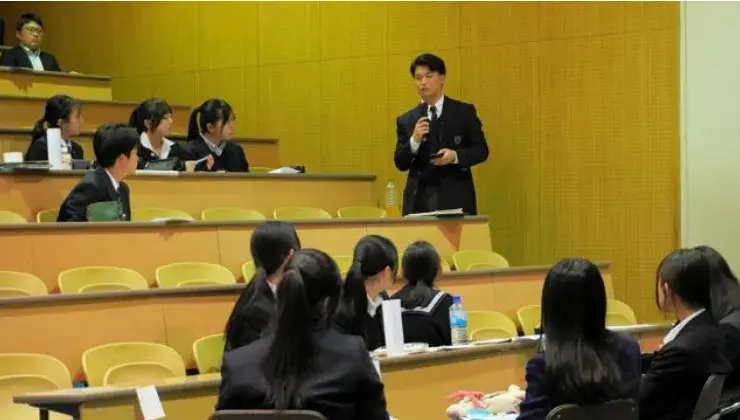 请输入图片描述 请输入图片描述