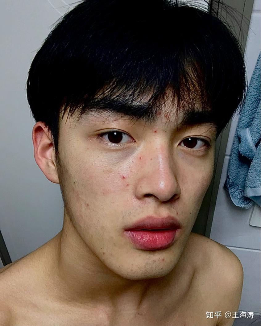 脸很脏很油,马上秋天换季了,有没有好用到让我换脸的男士面霜?