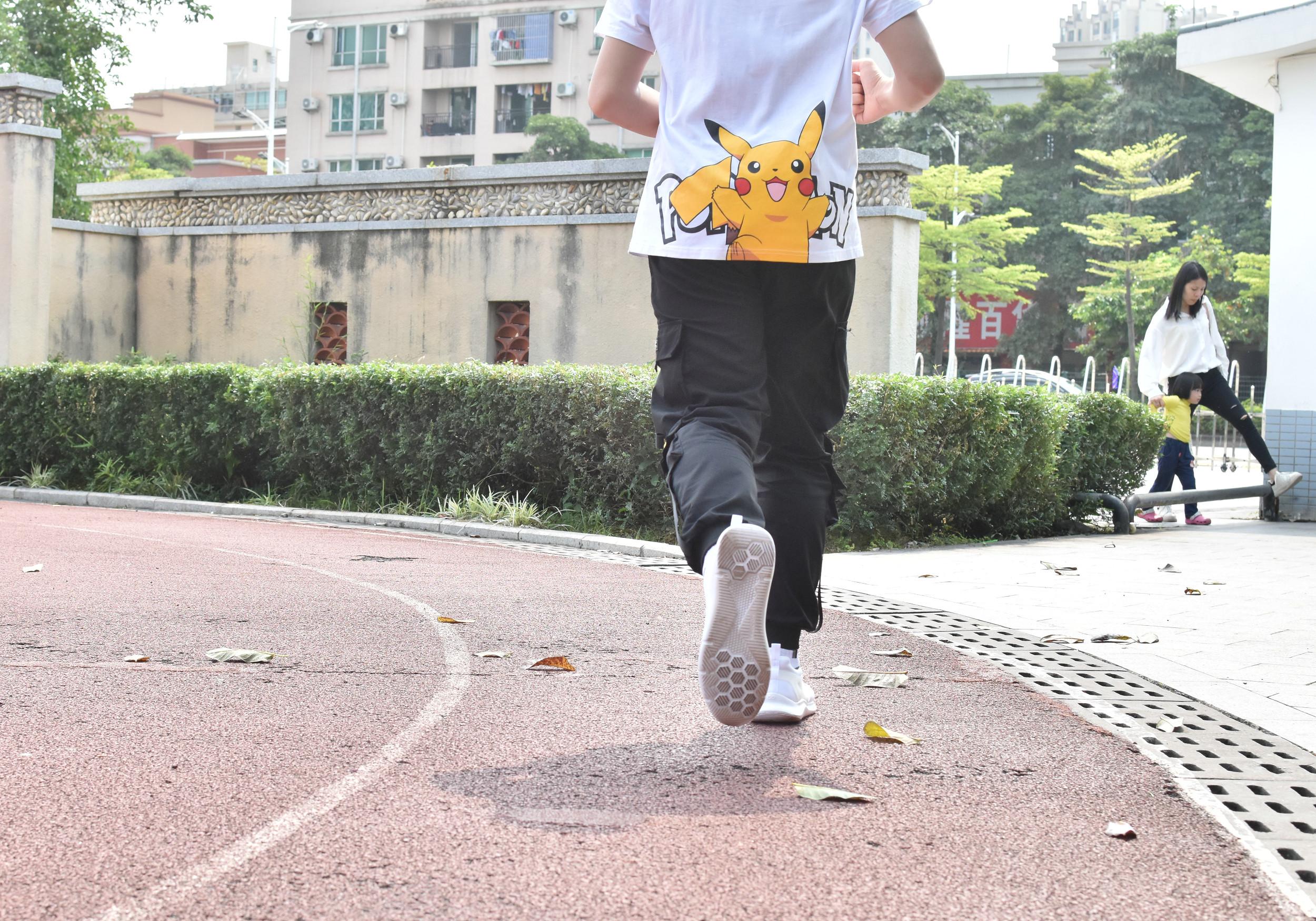 迈开步子任性造，百元价位的咕咚5K跑鞋体验分享 - 知乎