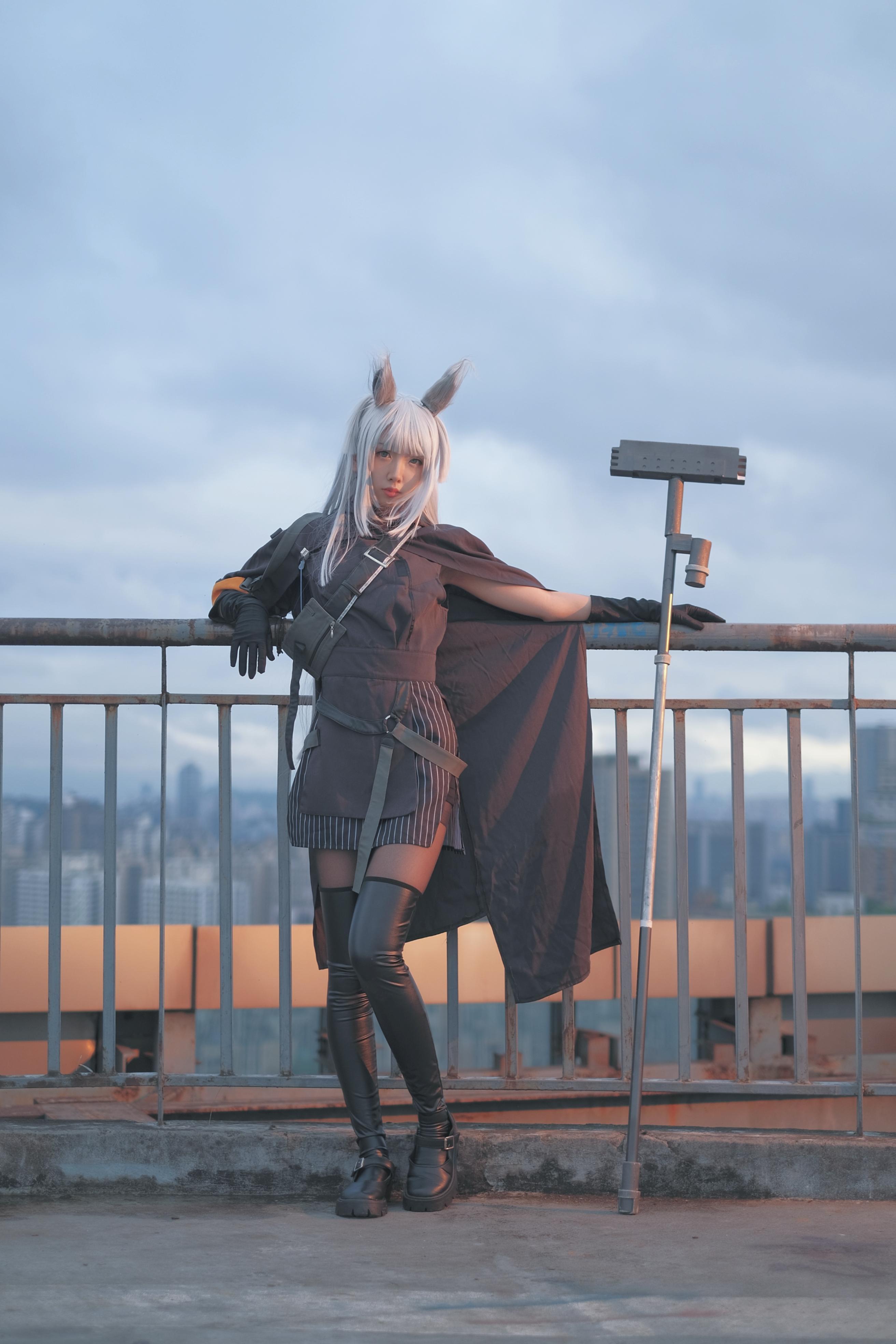 明日方舟暴行cosplay