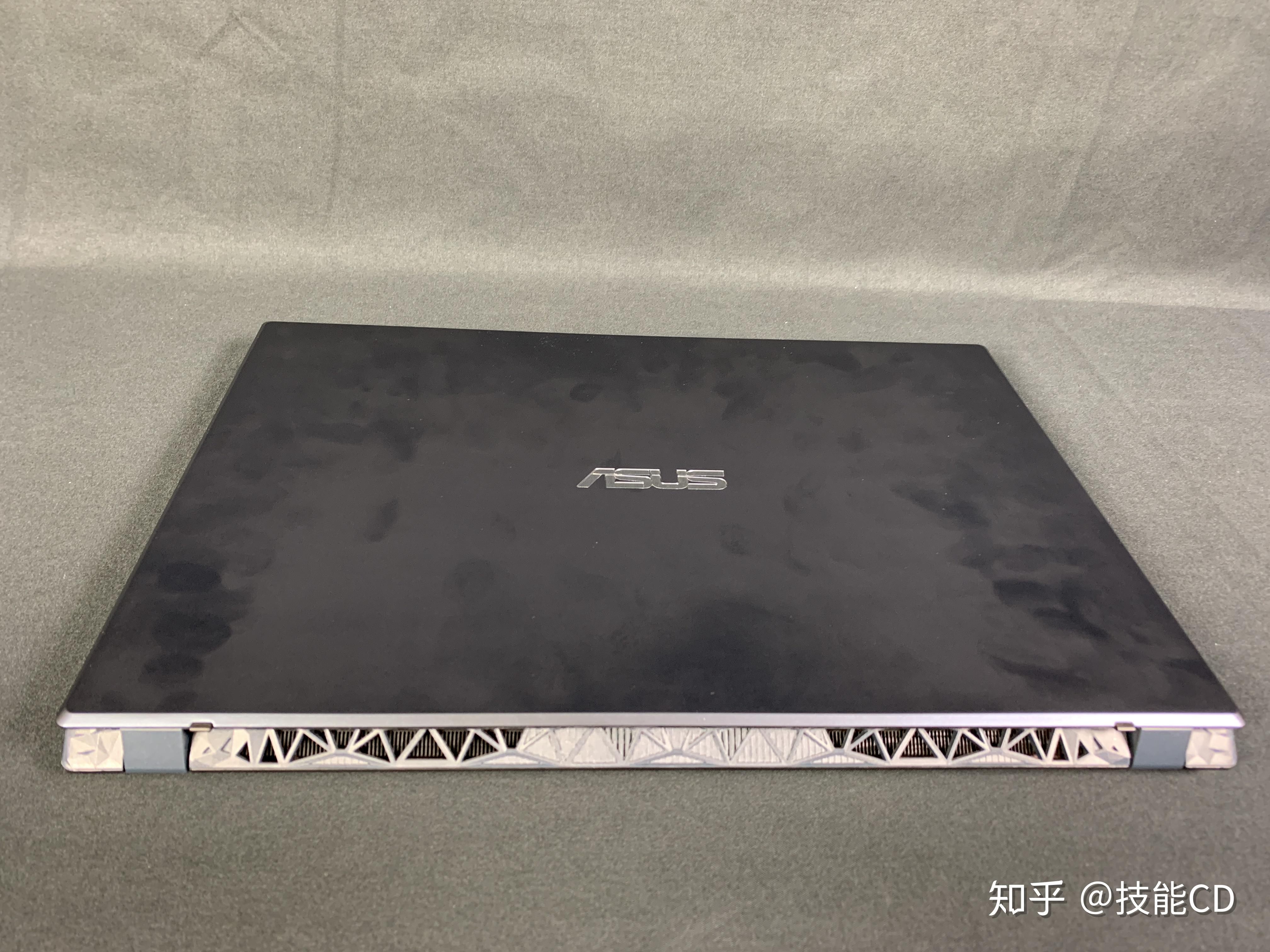 开箱日记换壳的飞行堡垒华硕marsvx60gt9750简测