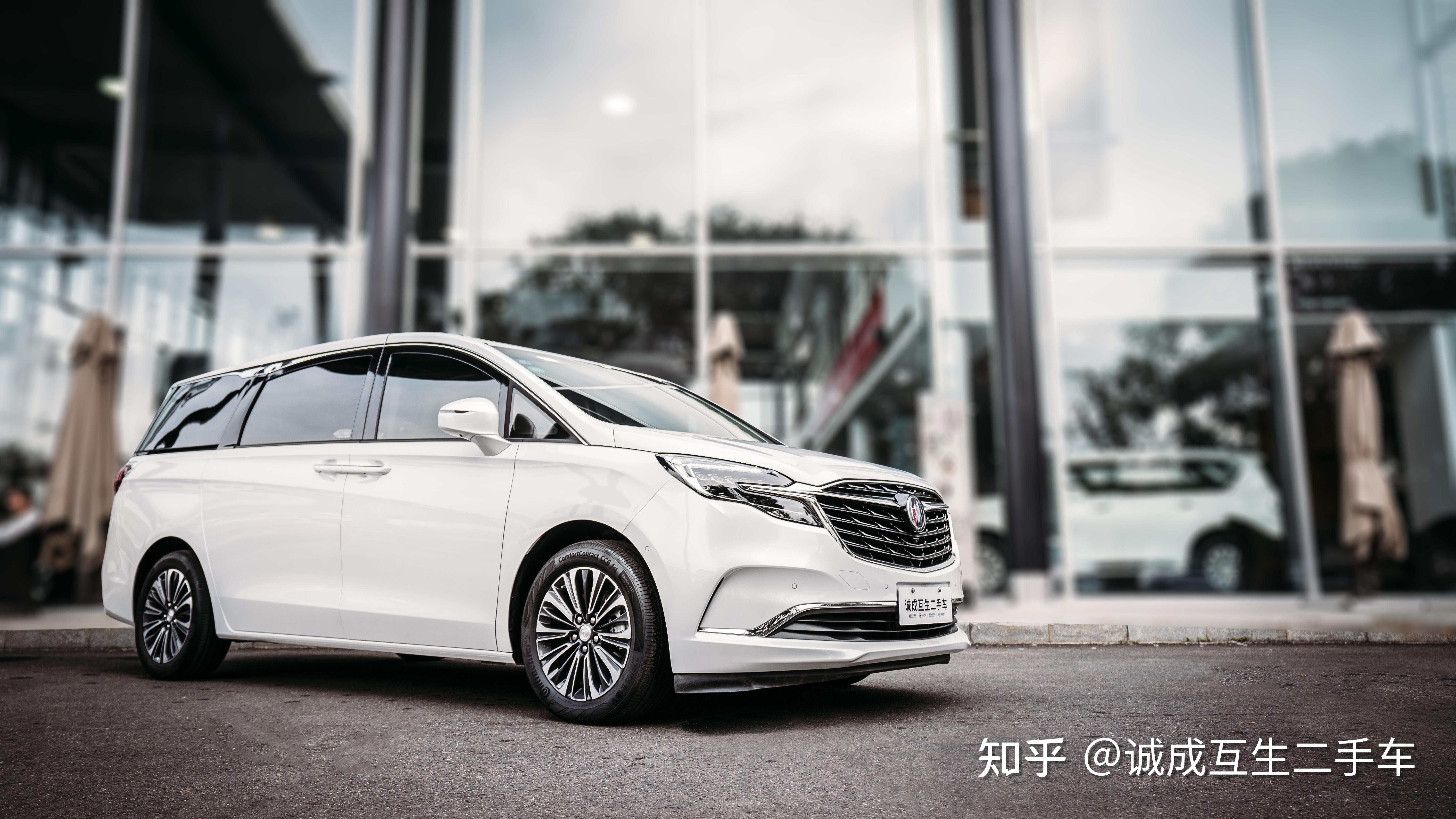 商务家用通吃的豪华mvp别克gl8es陆尊653t豪华型