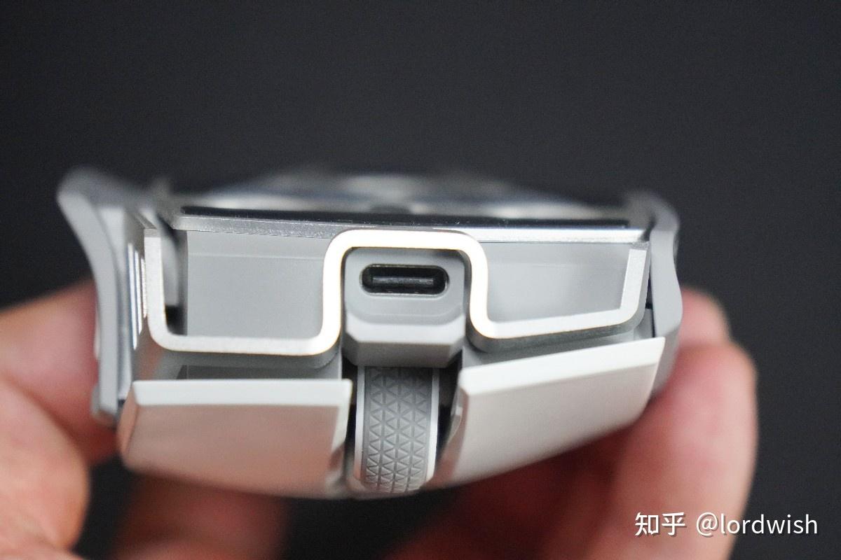 延续经典,超高DPI、可调配重的美商海盗船M65 RGB ULTRA WIRELESS - 知乎