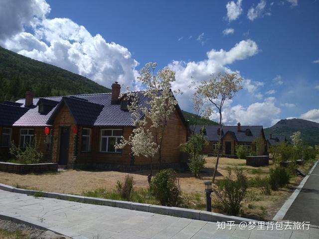 阿尔山森林深处,隐藏着2可璀璨明珠,风景秀丽如梦如幻