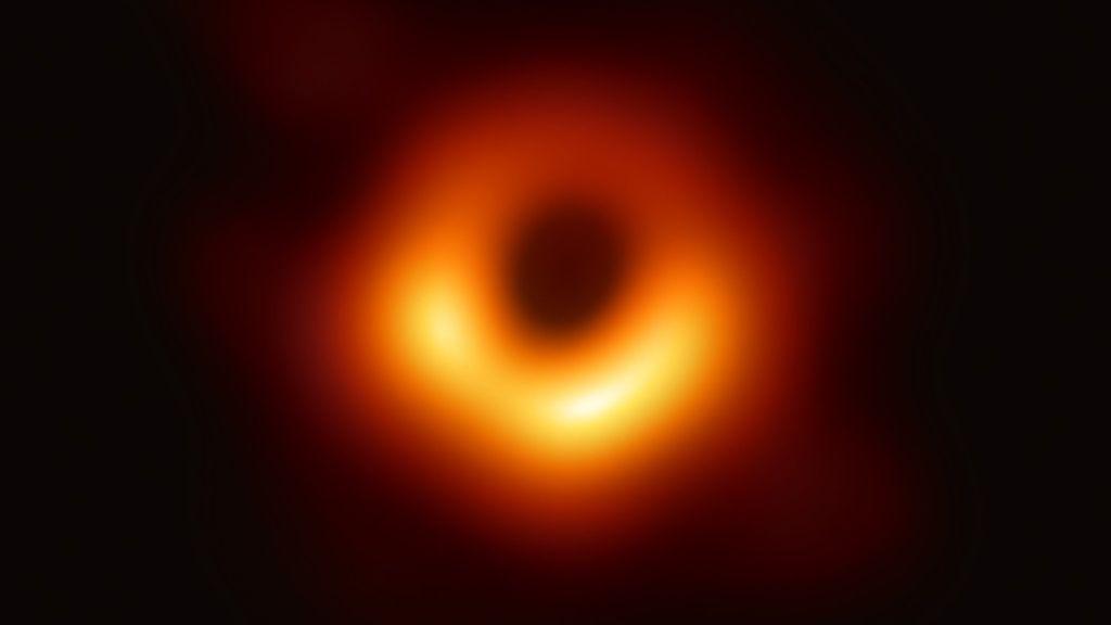 黑洞照片nasa v2-39865a1b08db935bcbed486cde859cae_r.jpg