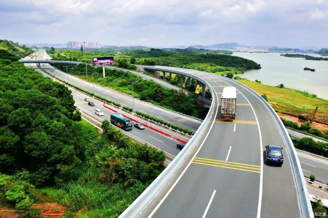 机荷高速未来1-2年启动机荷高速公路立体复合改扩建工程,依托工程