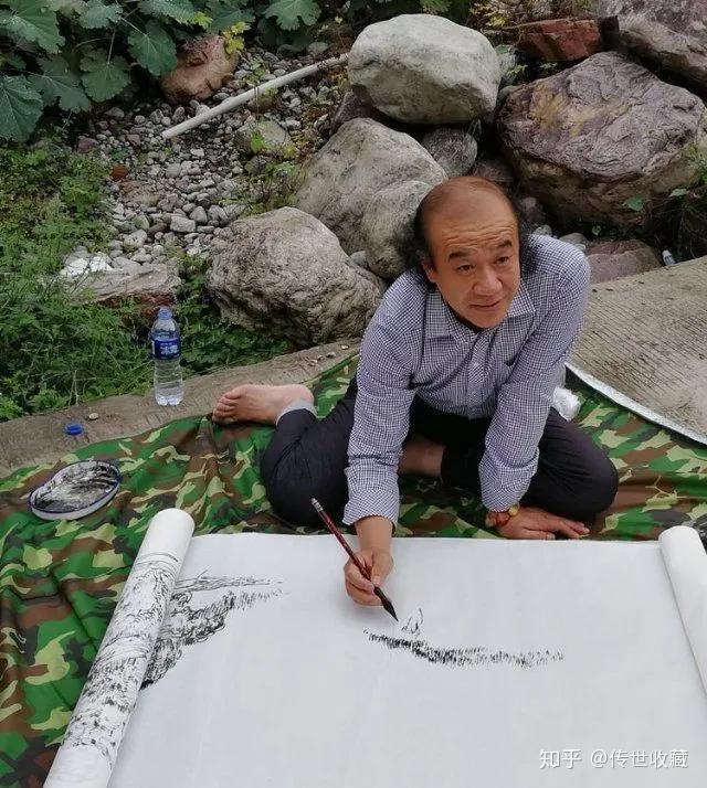 张丕荣就属于那种一进入自然山水间,就神心勃发,融入其中,创作激情
