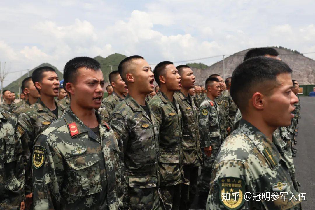 当2年义务兵的大学生，退伍后能拿到多少钱？想参军要清楚 - 知乎