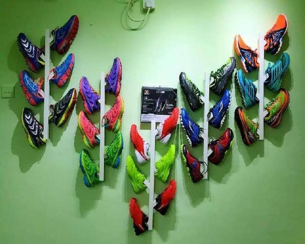 有什么入门级跑步鞋推荐? - 匿名用户的回答