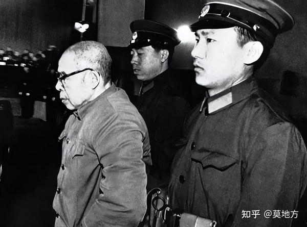 陈伯达入狱的时候，不愿进去，大喊一句我在阜平做过一件好事 - 知乎