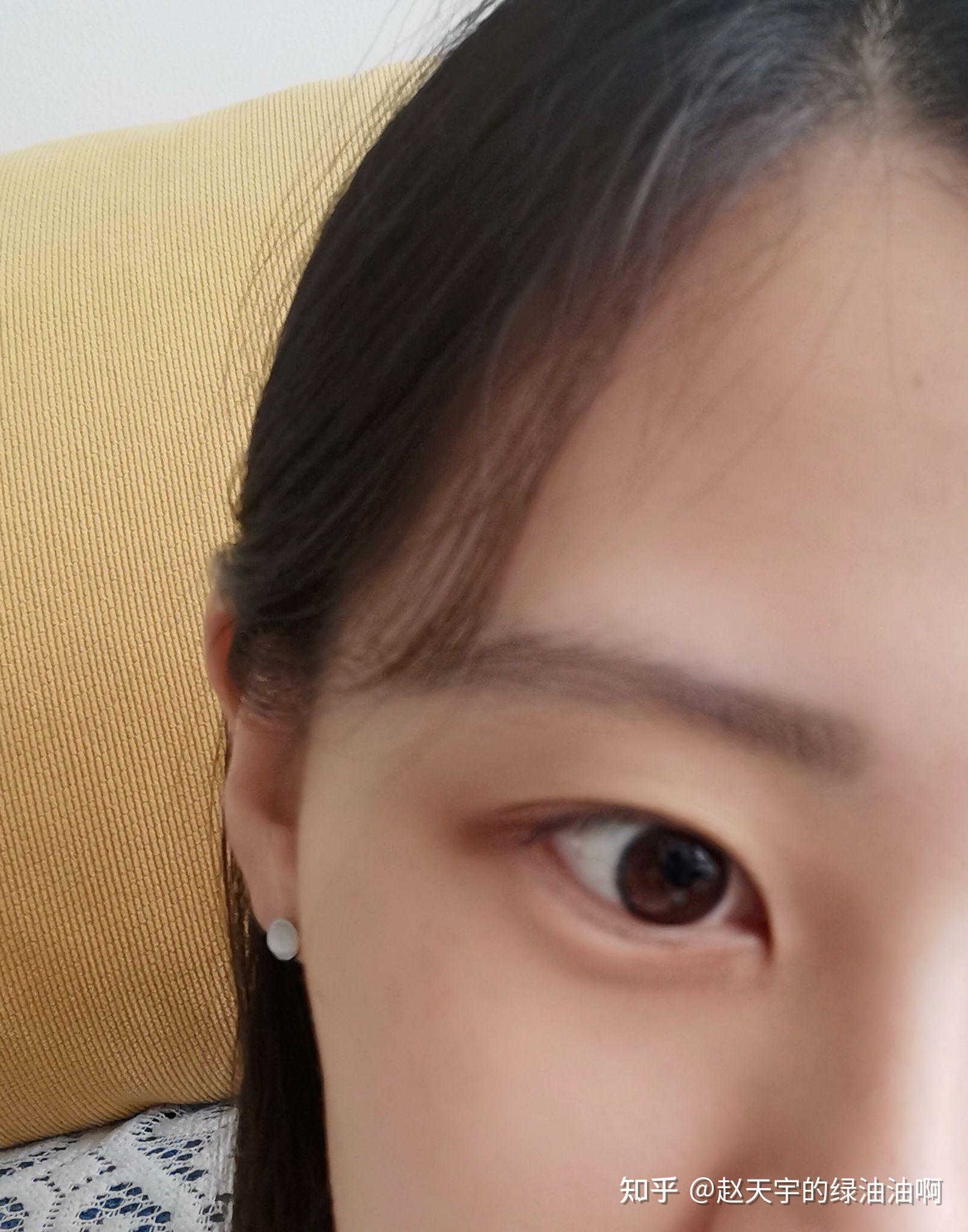 自带眼影是种什么体验