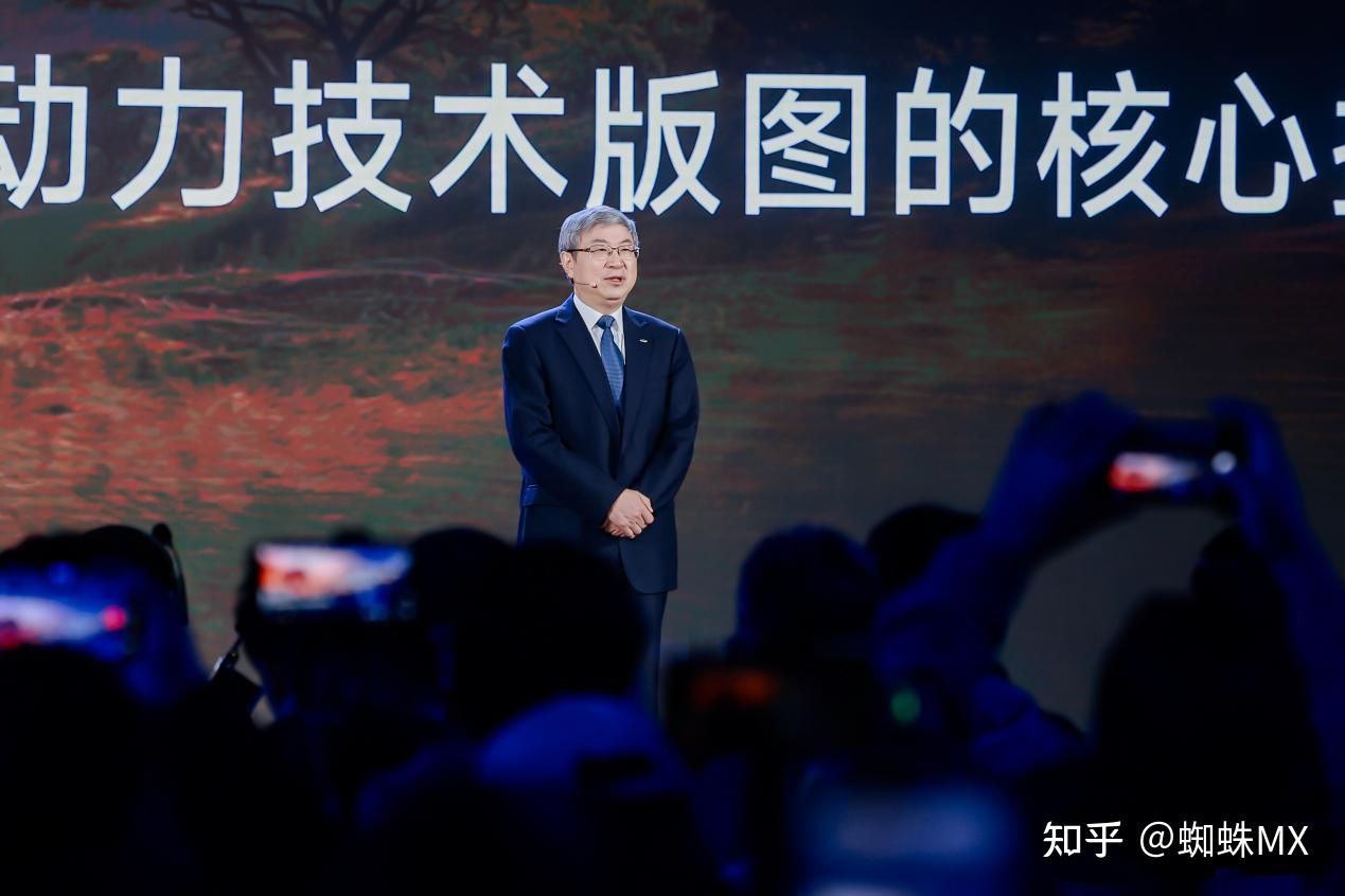 奇瑞电池之夜:给电车装一颗「绿色心脏」,顺便打下能源之桩