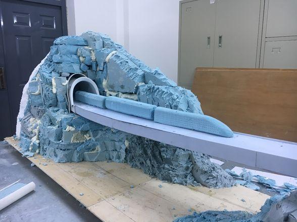 模型赏析丨中国高铁"复兴号"穿过山洞隧道的一瞬间 - 知乎