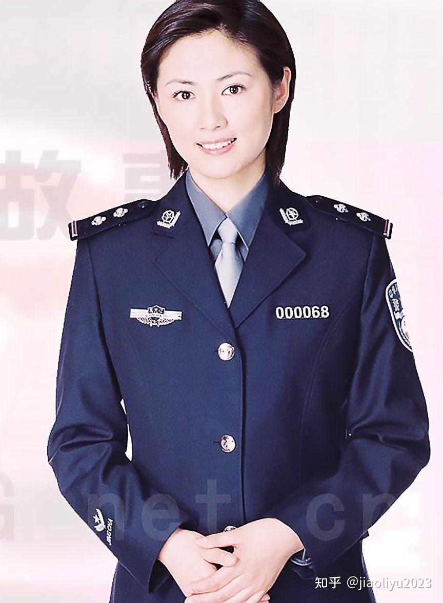 背景在线黑龙江广播电视台主持人陈晓睿警察pk湖南卫视主持人二十三家